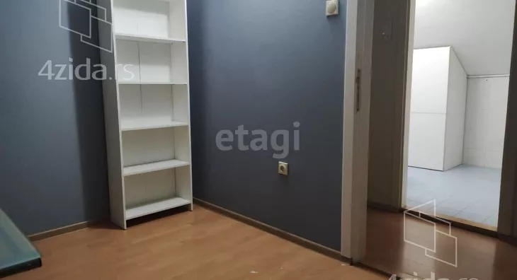 Četvoroiposoban stan | 4zida