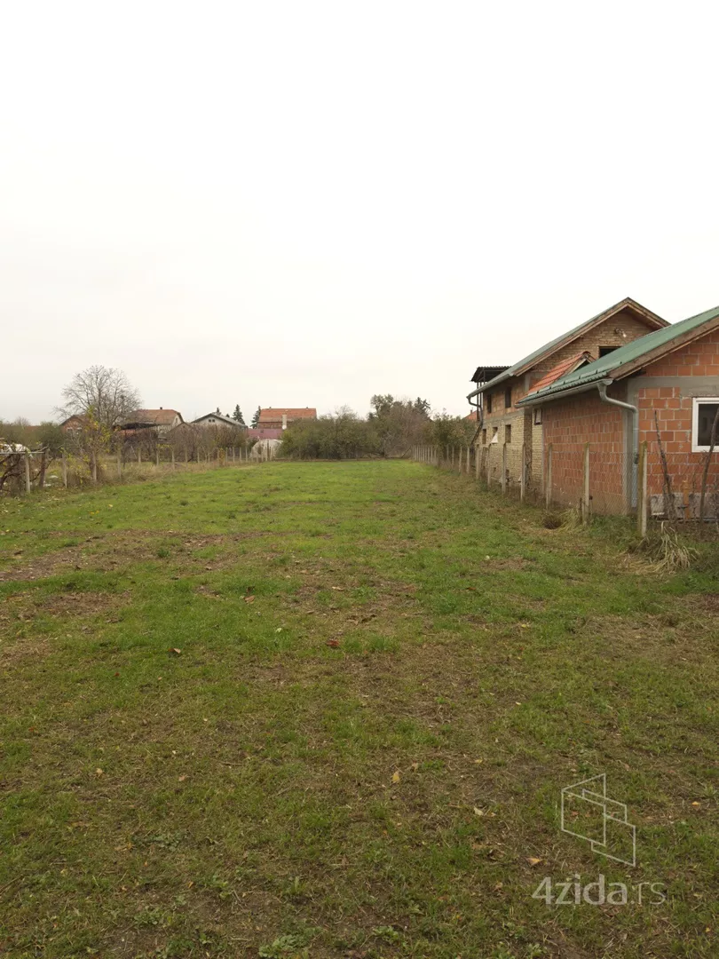Građevinsko zemljište | 4zida
