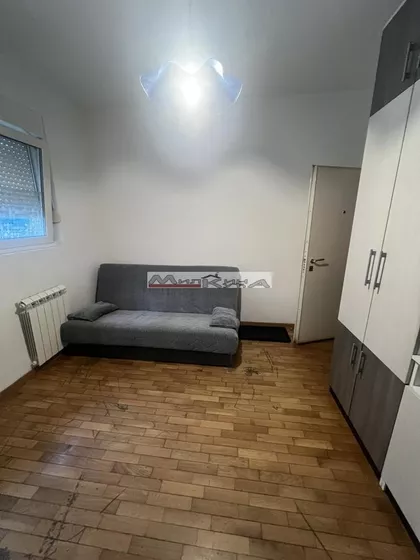 Južni Bulevar | 4zida.rs