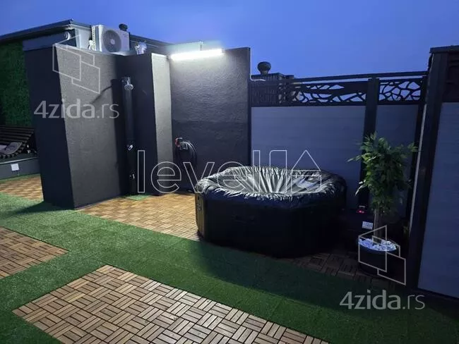 Petosoban stan | 4zida