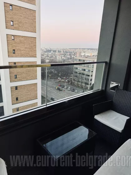 VOŽDOVE KAPIJE | 4zida.rs