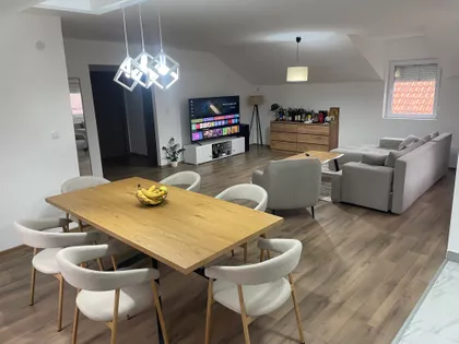 Branka Popovića 15a | 4zida.rs