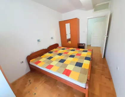 Železnička Kolonija | 4zida.rs