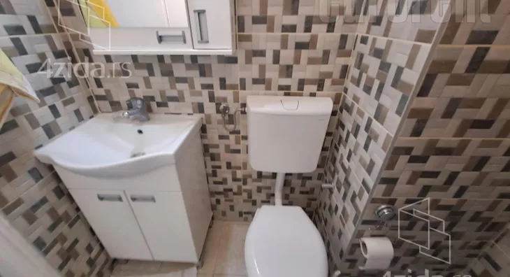 4-etažna kuća | 4zida