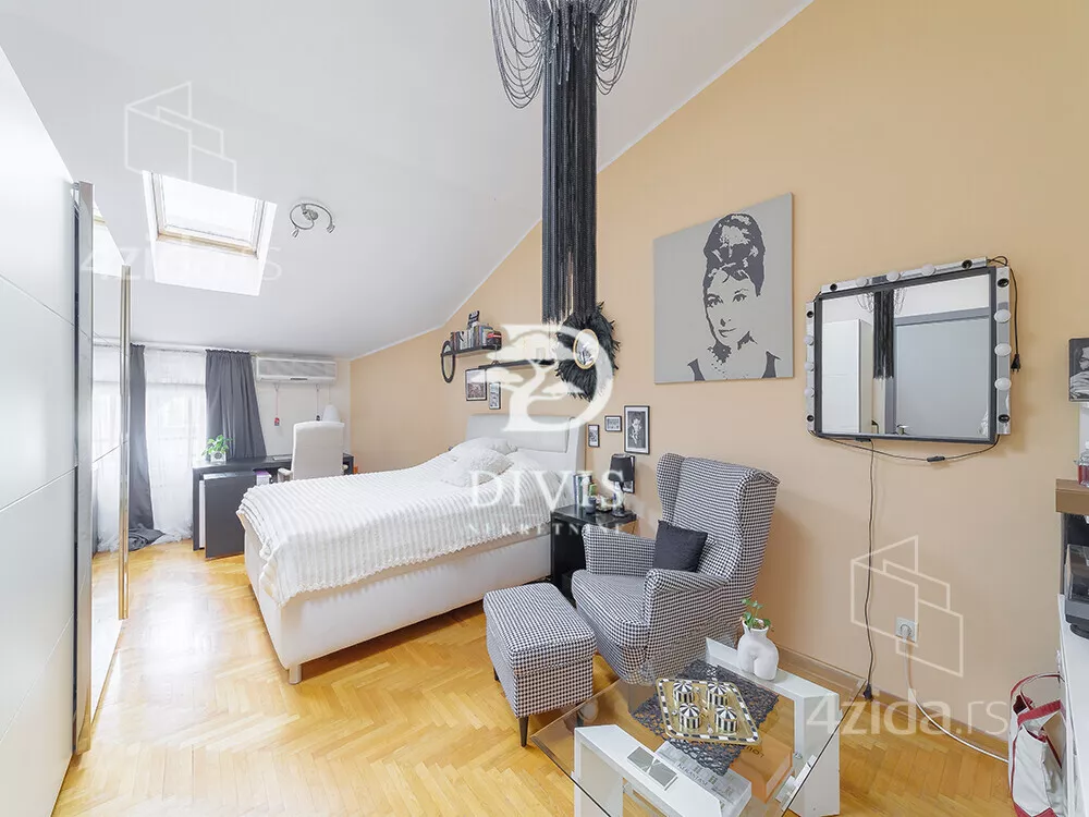 Petosoban stan | 4zida