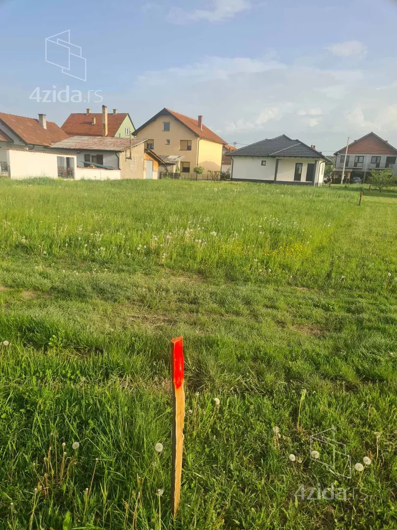 Građevinsko zemljište | 4zida