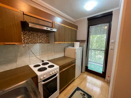 Nade Dimić | 4zida.rs