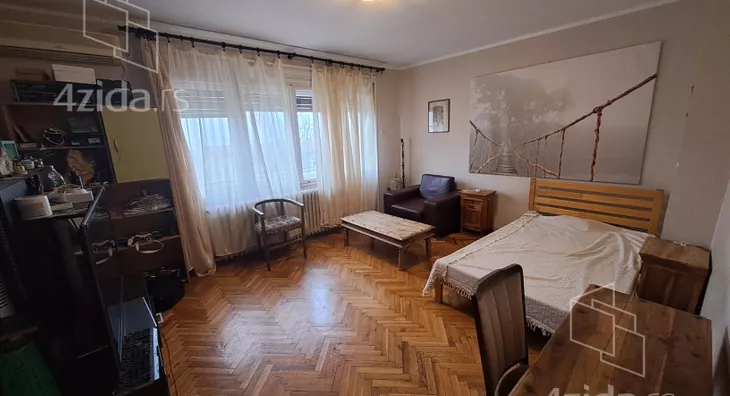 4-etažna kuća | 4zida