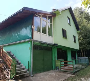Vlasinsko jezero, Okolne lokacije, Surdulica, dvoetažna | 4zida.rs