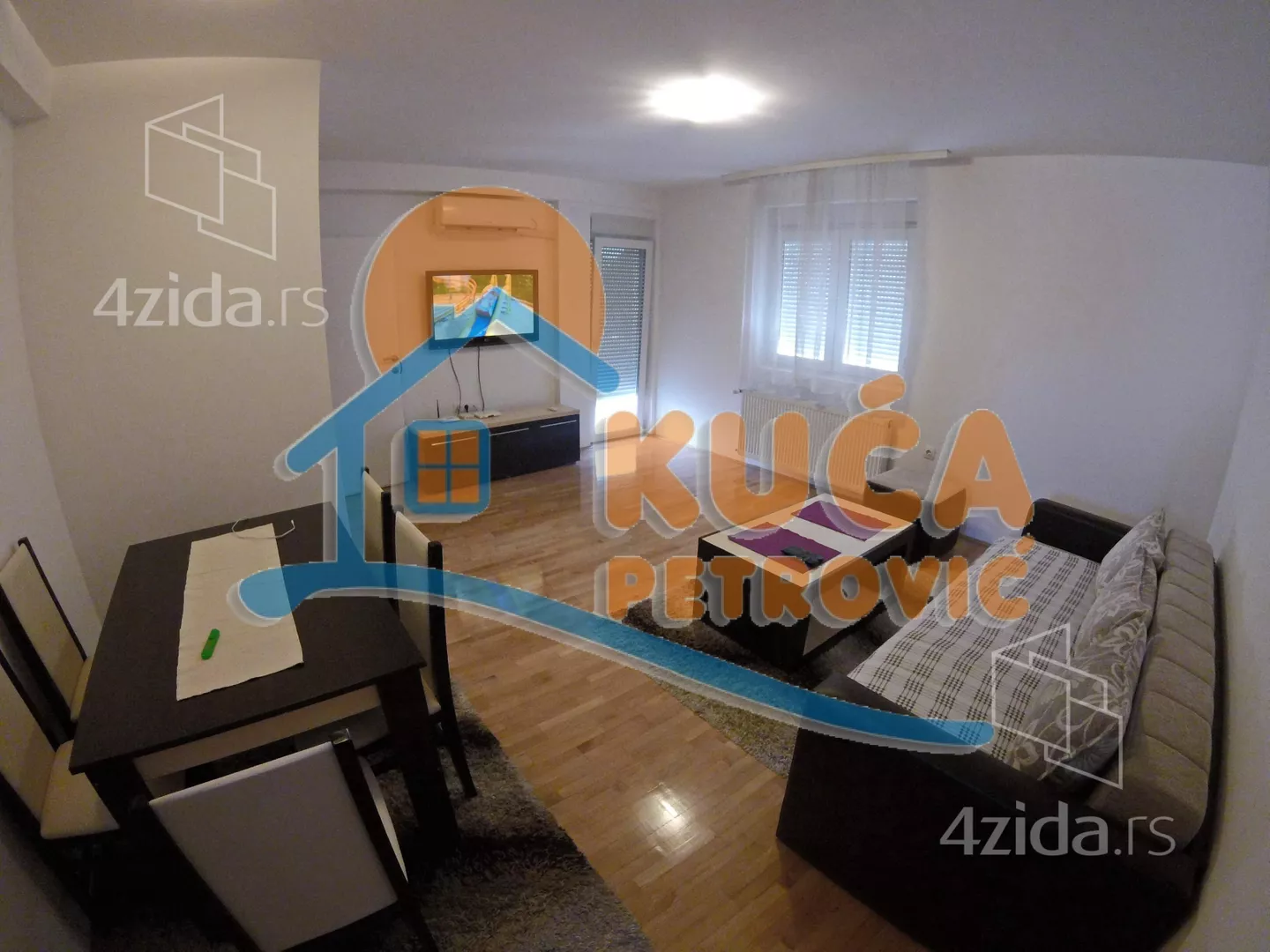Jednoiposoban stan | 4zida