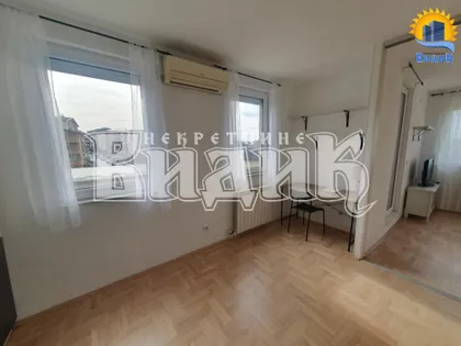 Miljana Miljanića | 4zida.rs