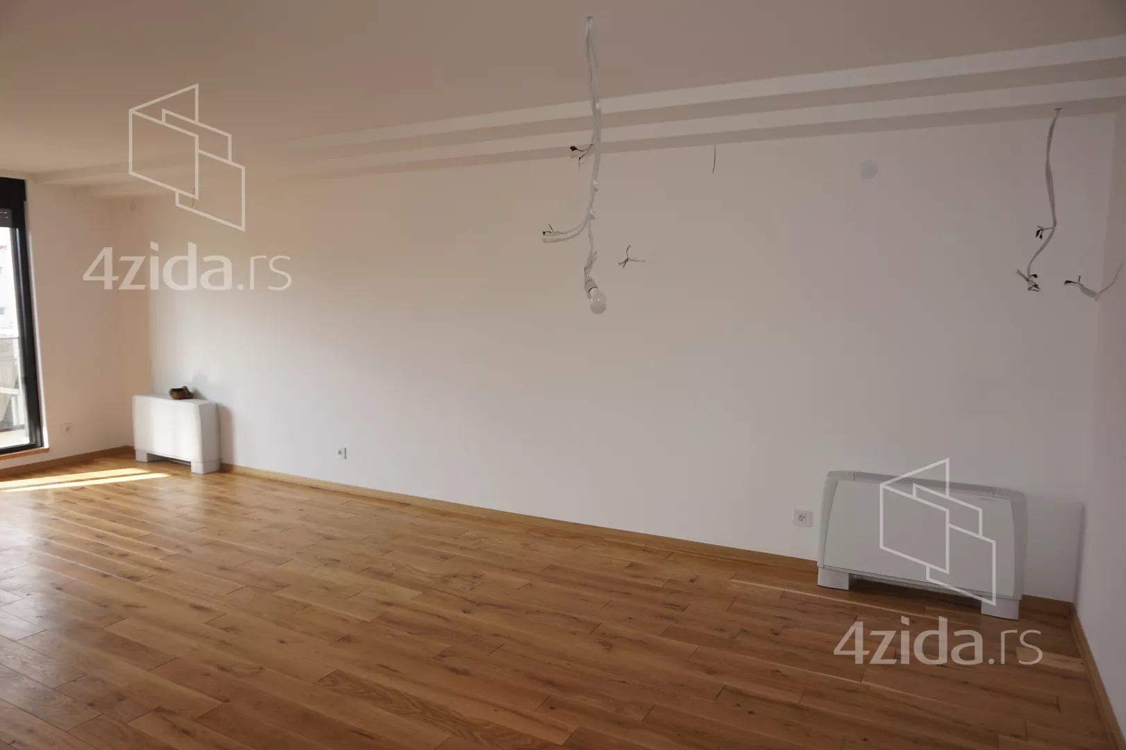 Šestosoban stan | 4zida