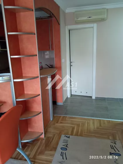 Bulevar Cara Lazara | 4zida.rs