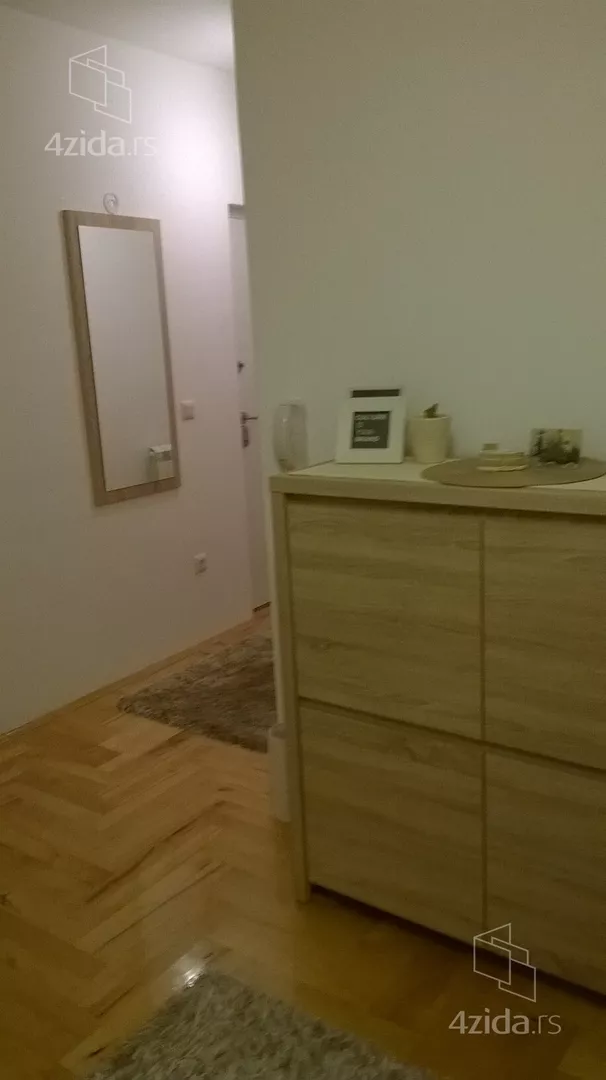 Garsonjera | 4zida