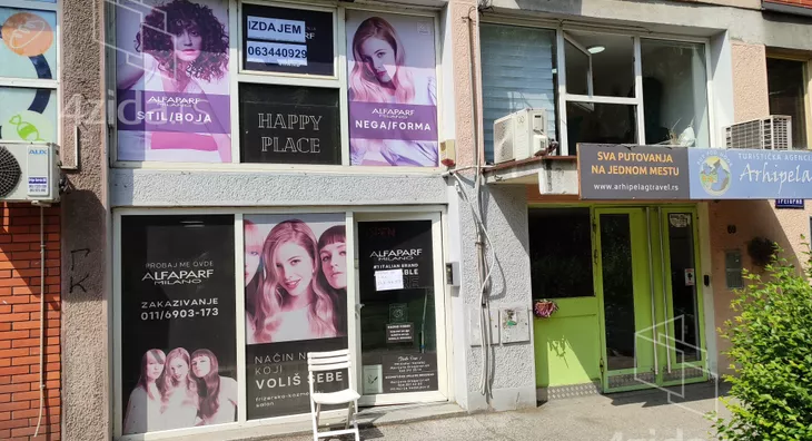 Poslovni prostor | 4zida