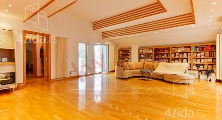 4-etažna kuća | 4zida