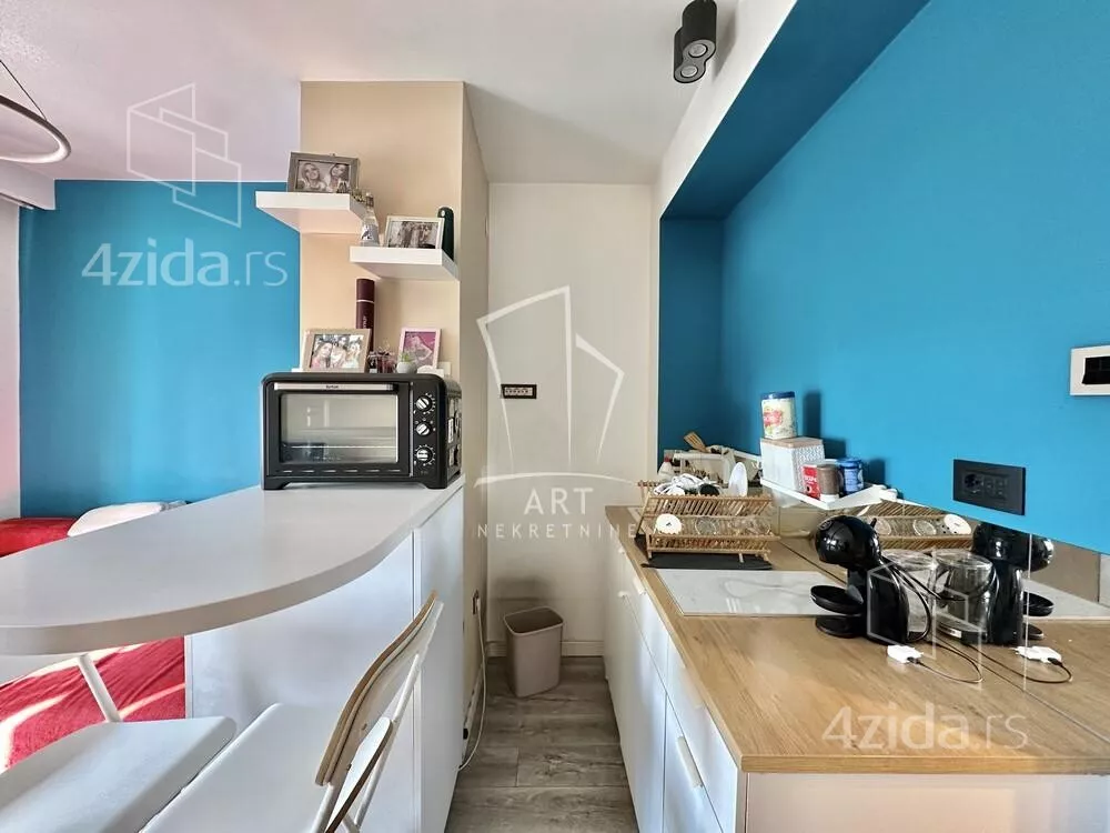 Petosoban stan | 4zida