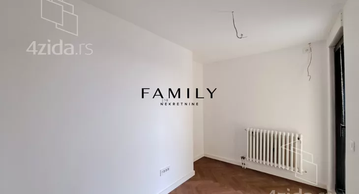 Četvoroiposoban stan | 4zida