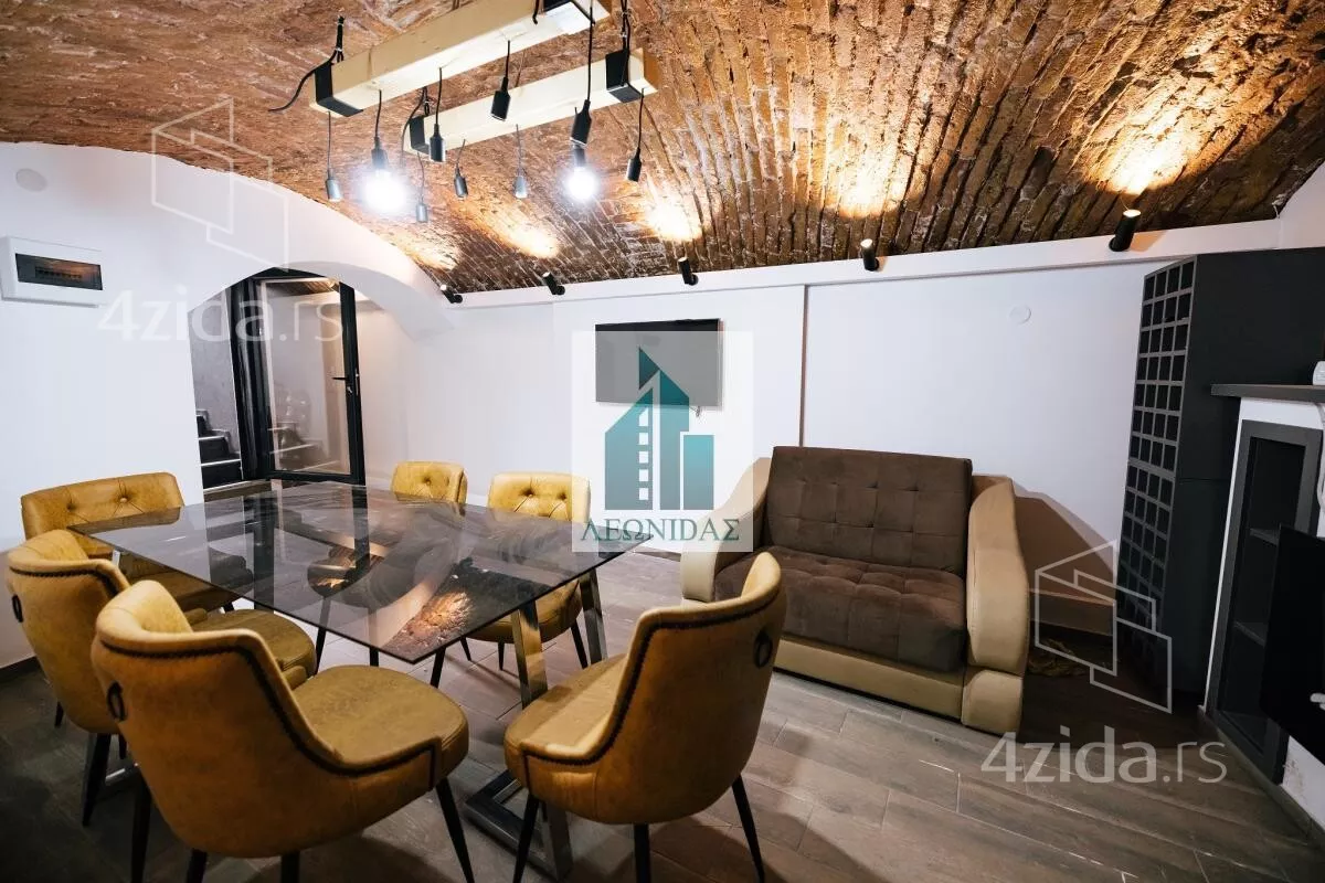 Kuća | 4zida