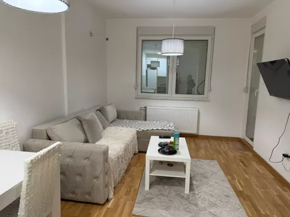 Rumenački Put | 4zida.rs