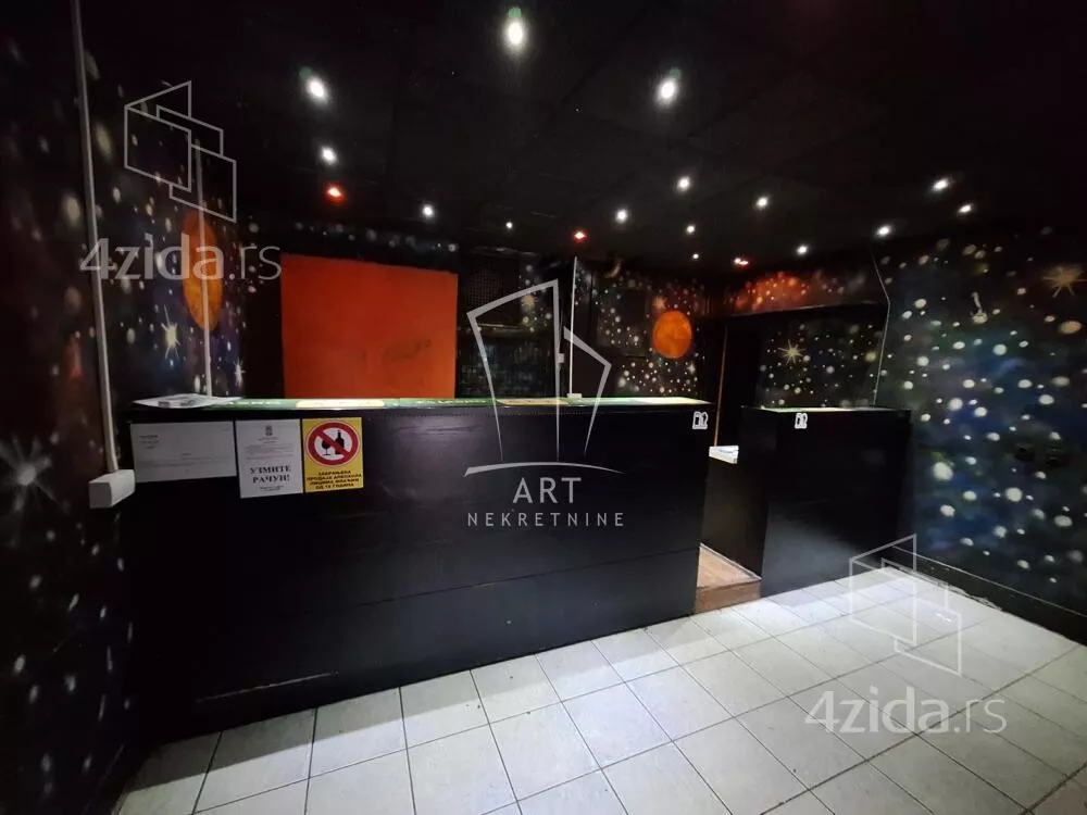 Lokal | 4zida