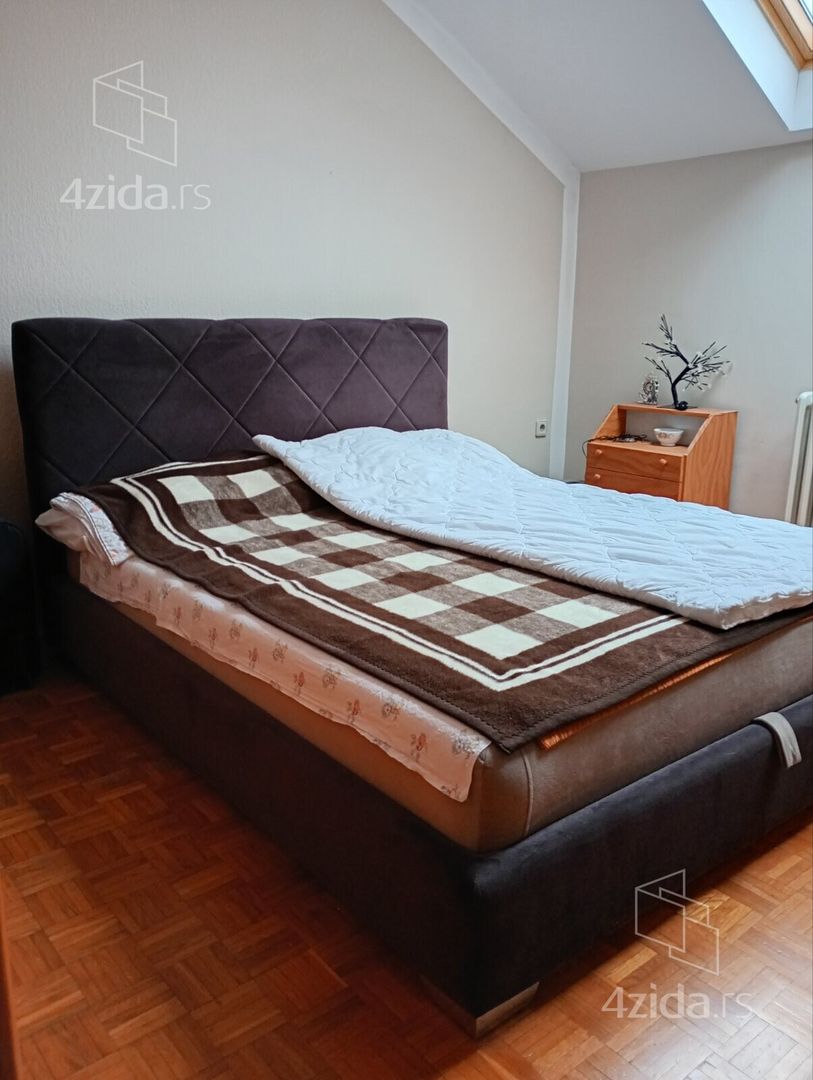 Apartment in Kruševac, Kolonija, Rasinski upravni okrug - Prikaz 4