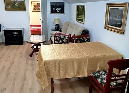 Slavonska | 4zida.rs