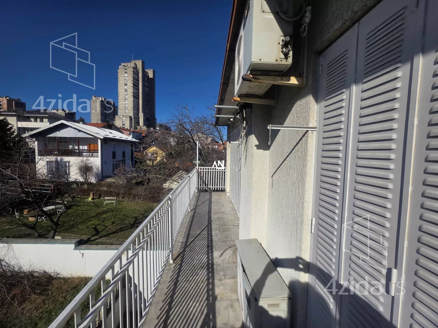 4-etažna kuća | 4zida