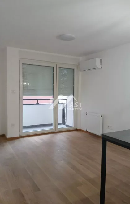 Hadži Ruvimova | 4zida.rs