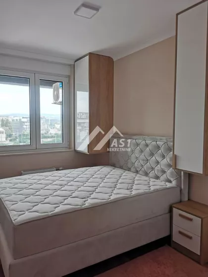 Radnička | 4zida.rs