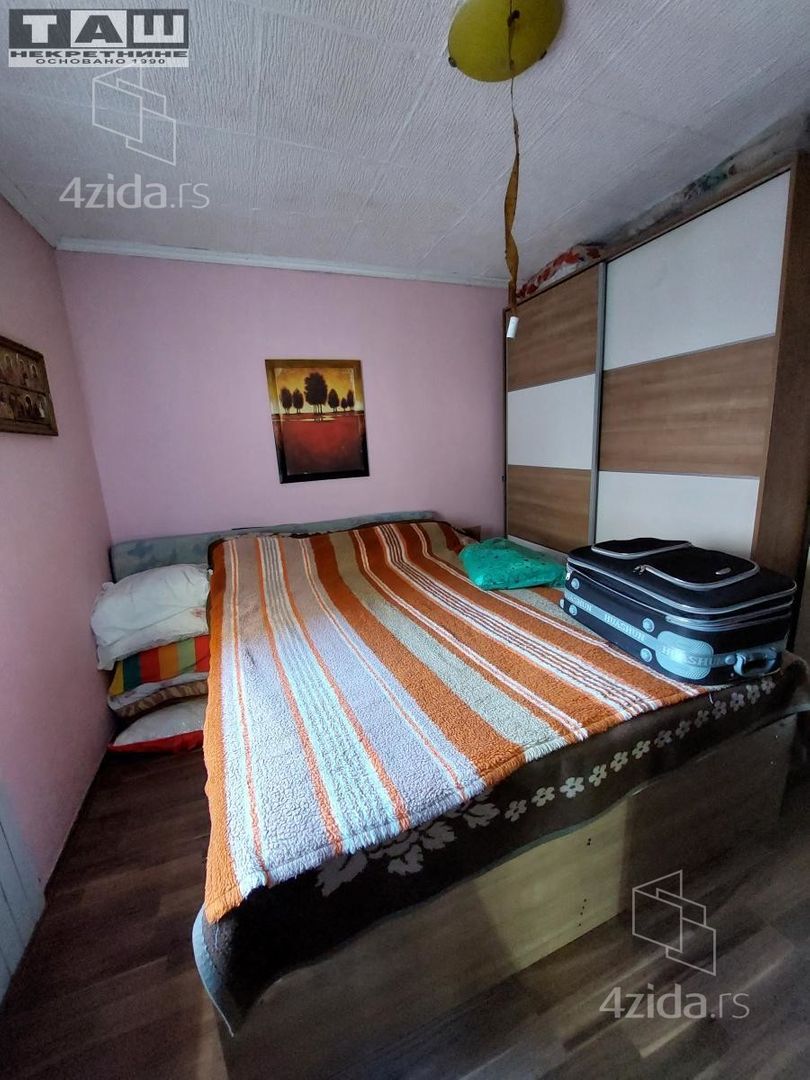 Kuća – Kragujevac, Palilule, Šumadijski upravni okrug - Više