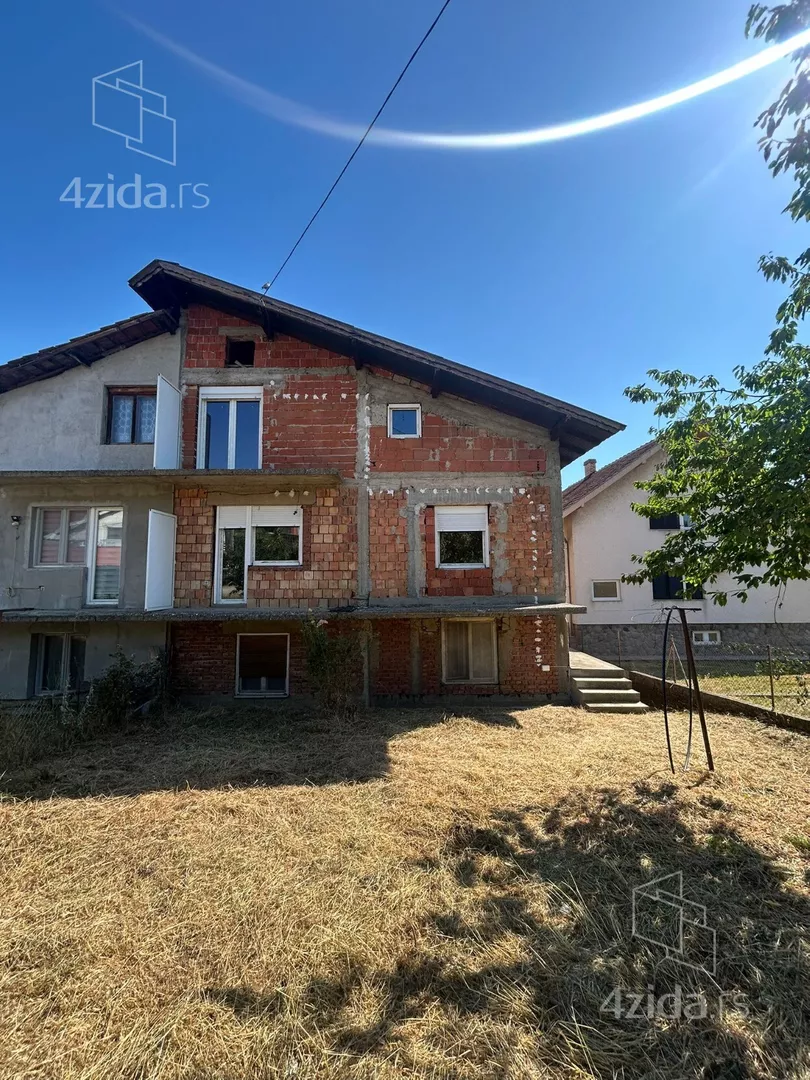 3-etažna kuća | 4zida