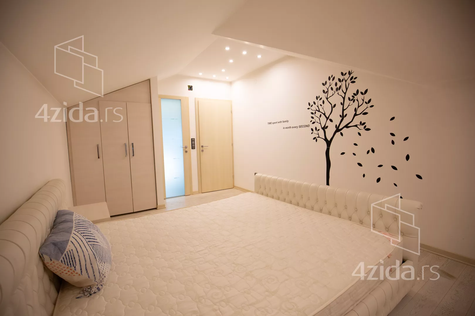 3-etažna kuća | 4zida