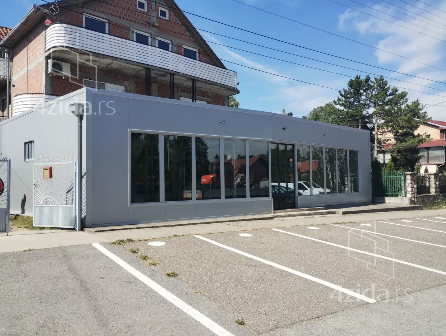 Poslovni prostor | 4zida