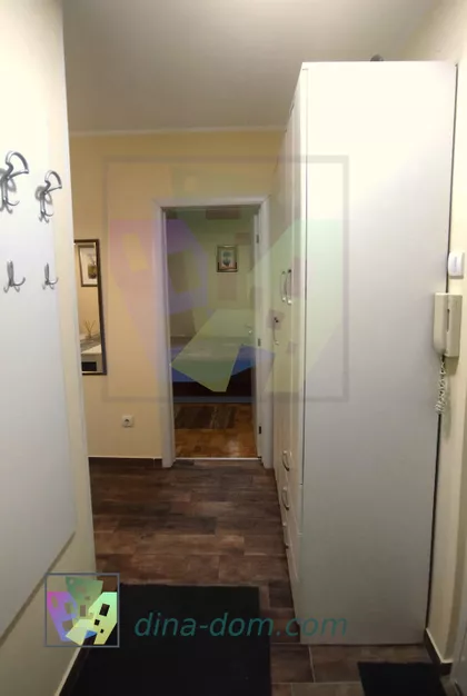 Kraljevačka | 4zida.rs