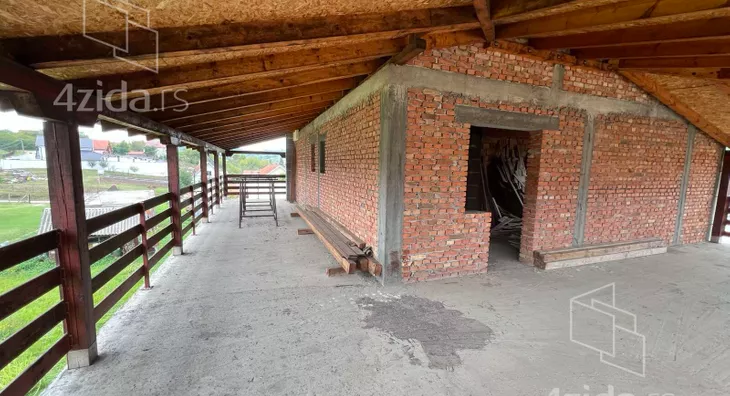 4-etažna kuća | 4zida