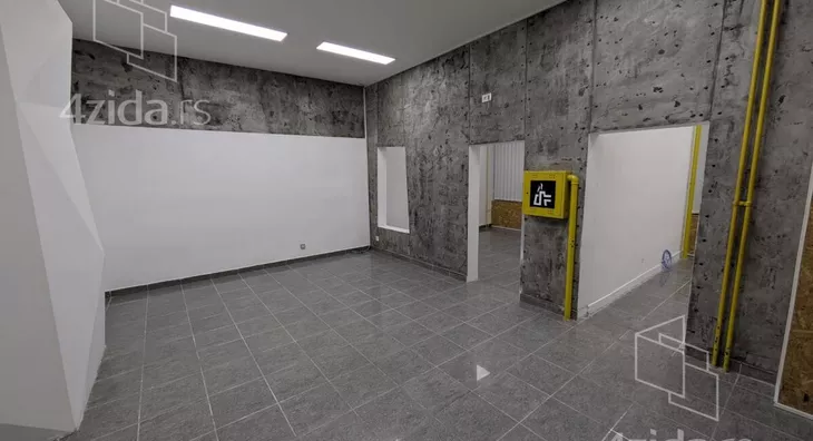 Poslovni prostor | 4zida