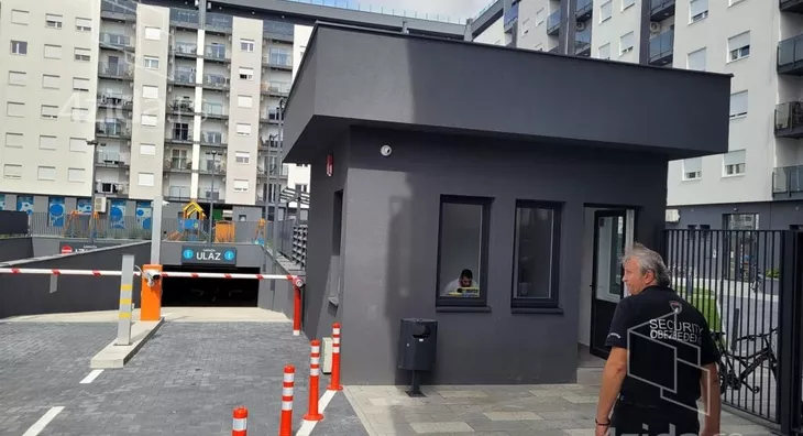 Parking | 4zida