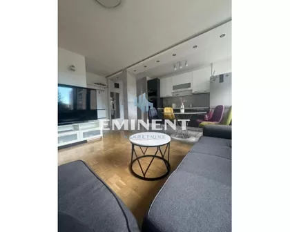 Bulevar Arsenija Čarnojevića | 4zida.rs