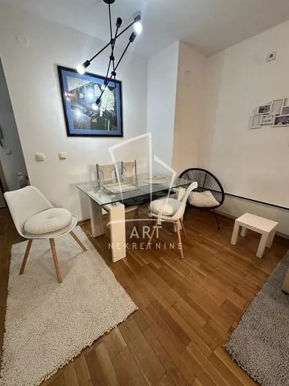 Ulcinjska | 4zida.rs