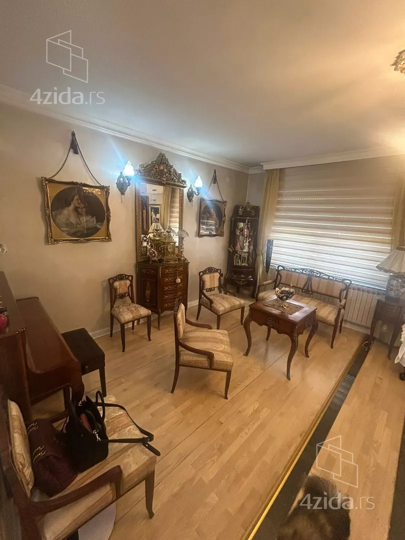 3-etažna kuća | 4zida