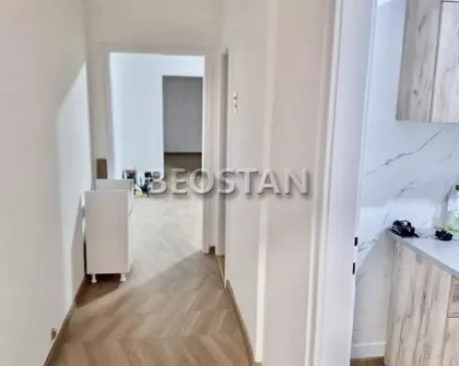 Dzona Kenedija | 4zida.rs