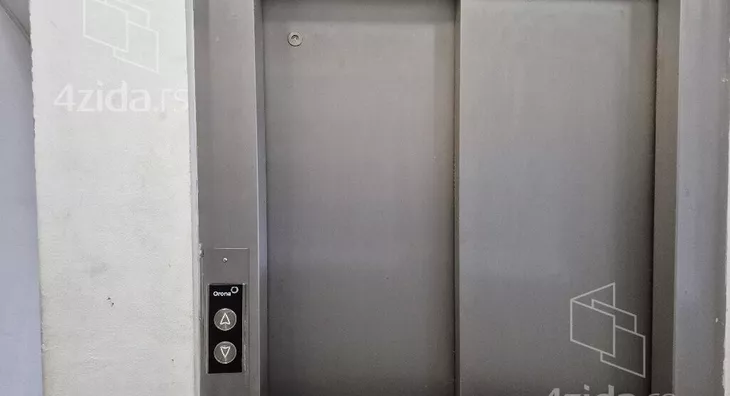 Turistički objekat | 4zida