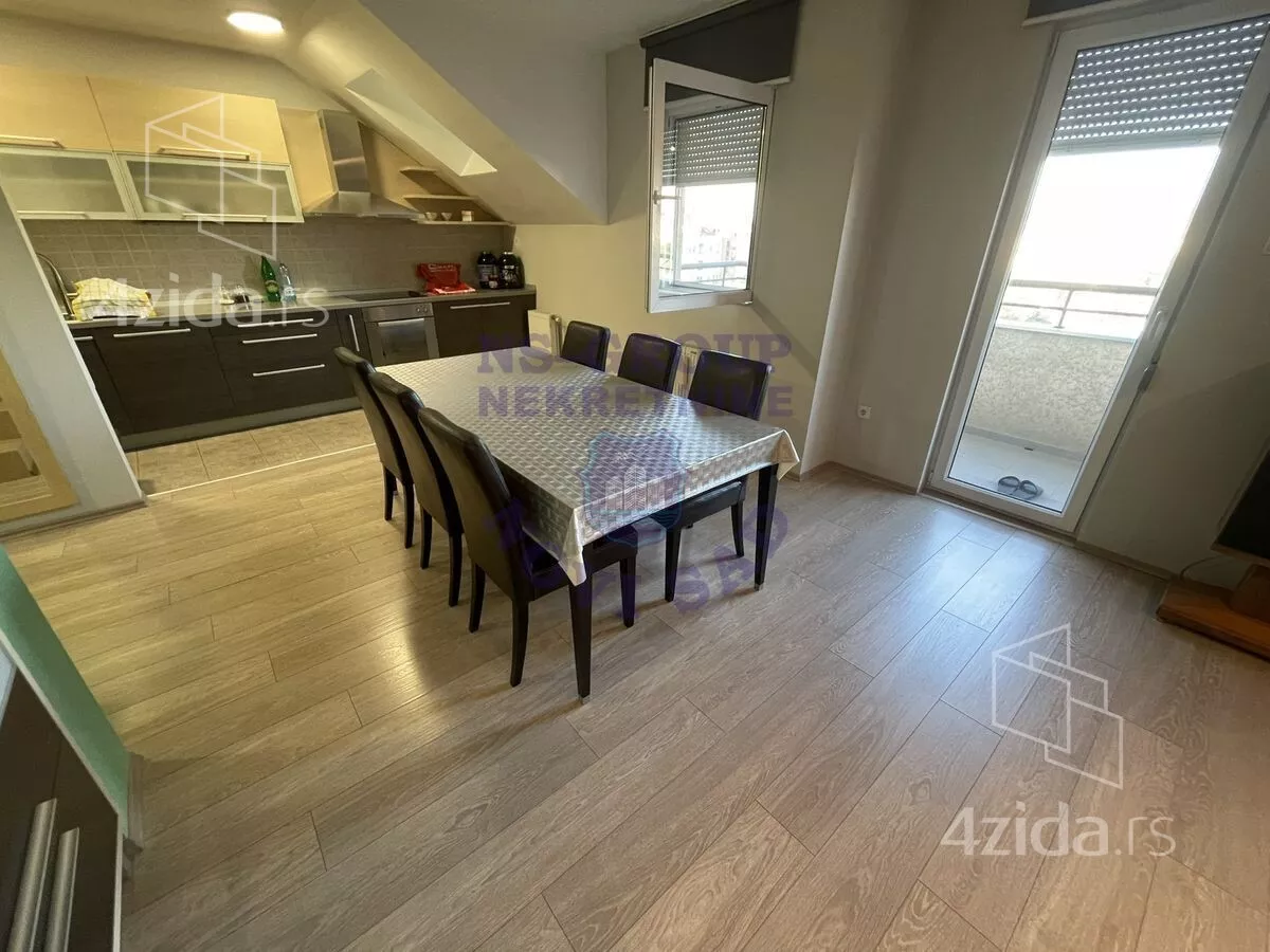 Četvorosoban stan | 4zida