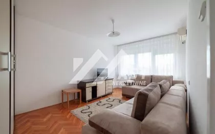 Vojvođanska | 4zida.rs