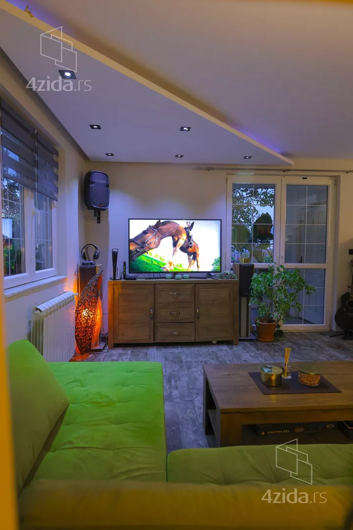 4-etažna kuća | 4zida