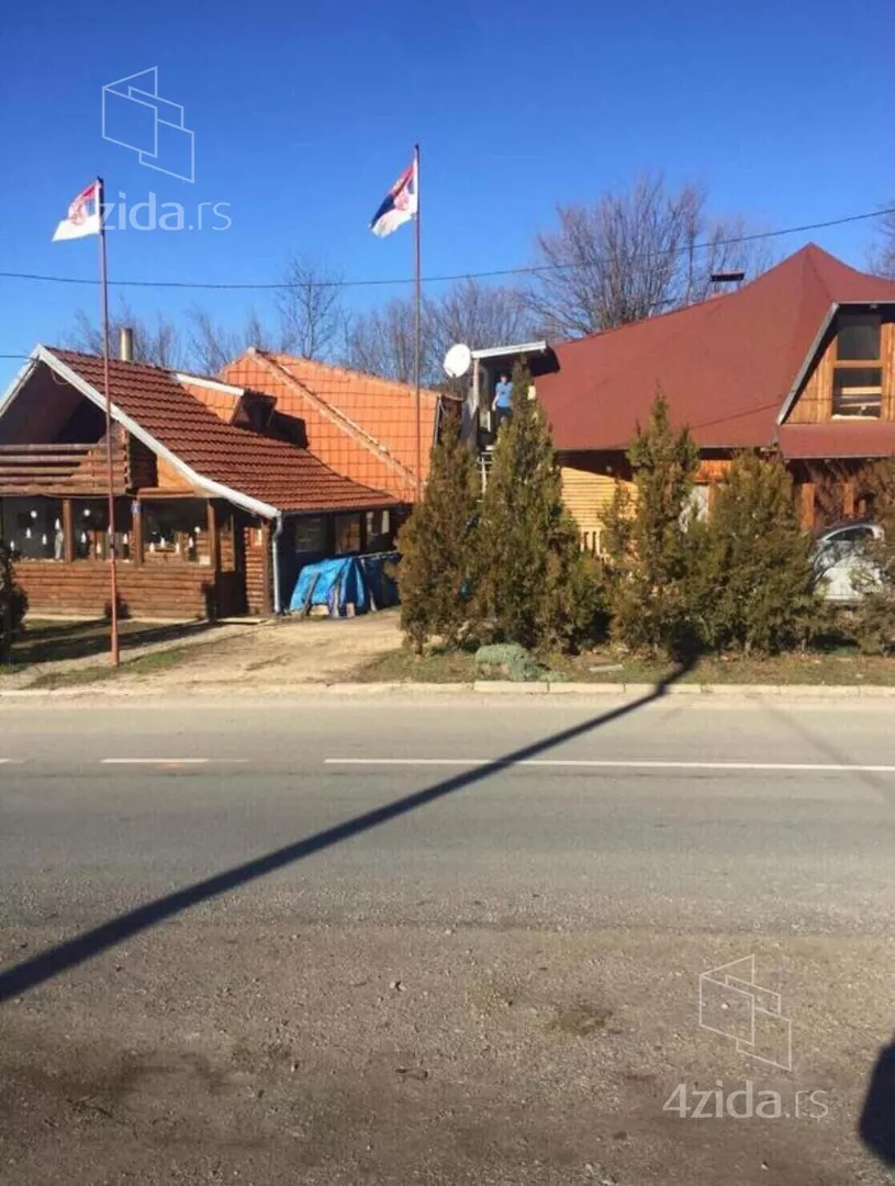 Turistički objekat | 4zida