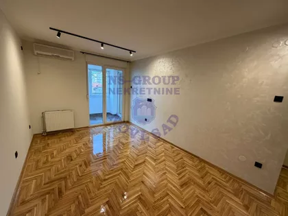 Hadži Ruvimova | 4zida.rs