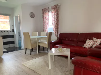 Zemun Polje | 4zida.rs