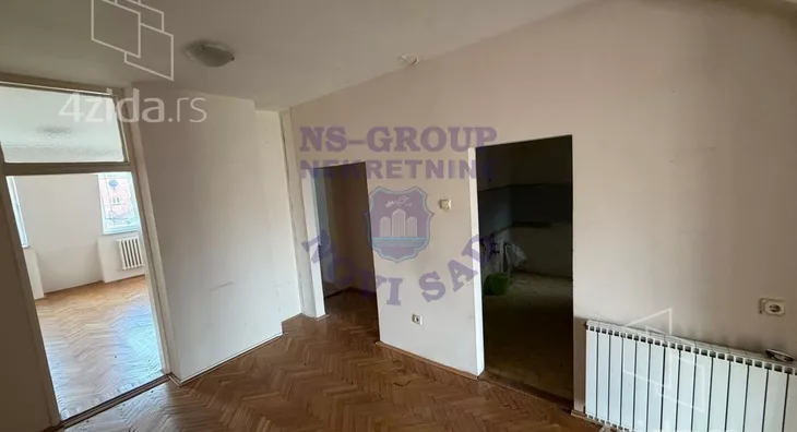 Petoiposoban stan | 4zida